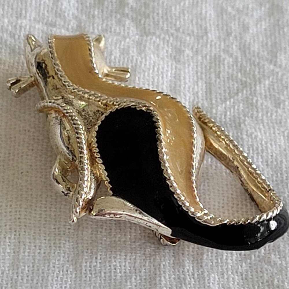 Vintage Darlene Cat Pin - Gold Tone with Black Enamel